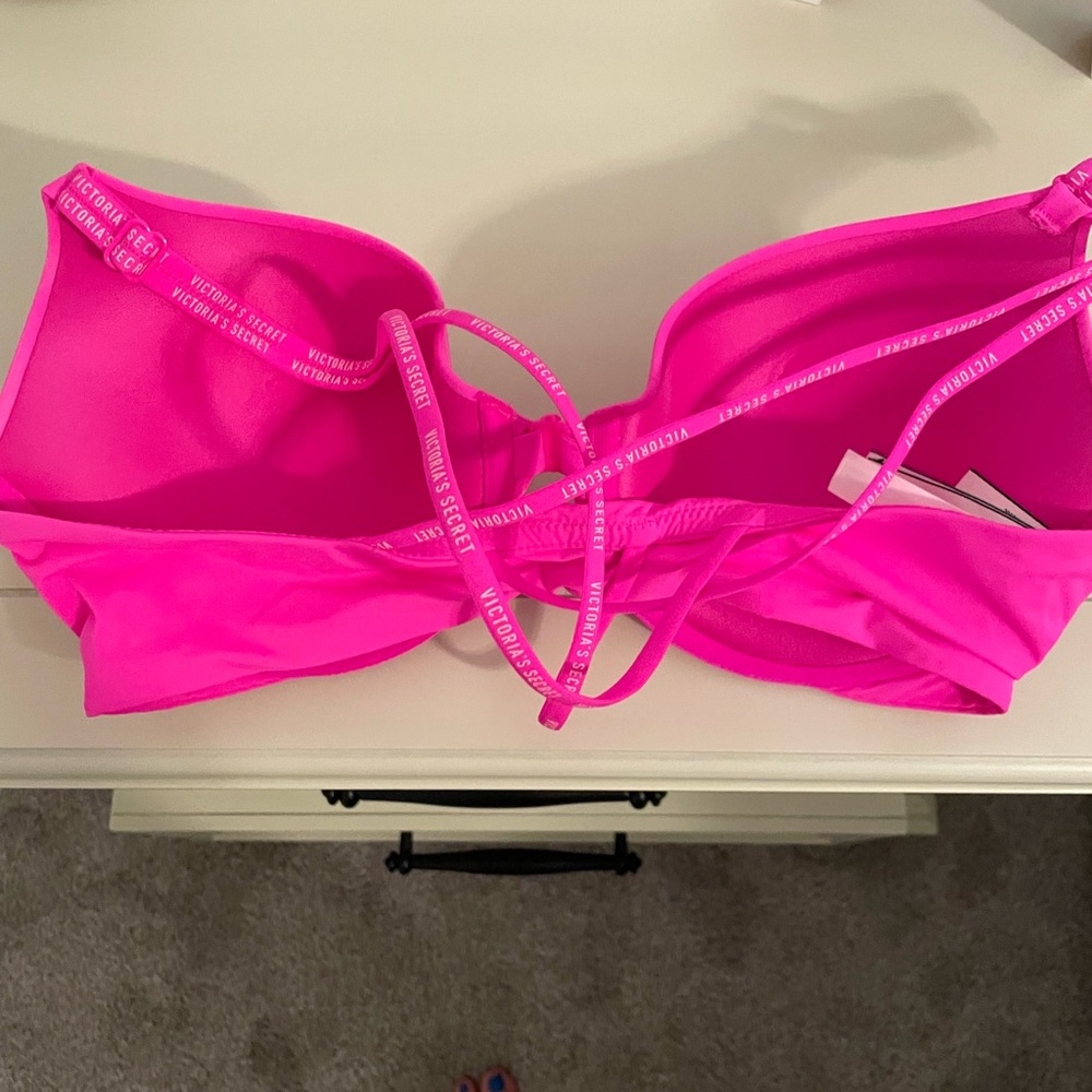 Brand new/ only tried on